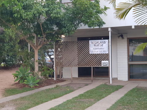 Highland House - Accommodation Cairns 27
