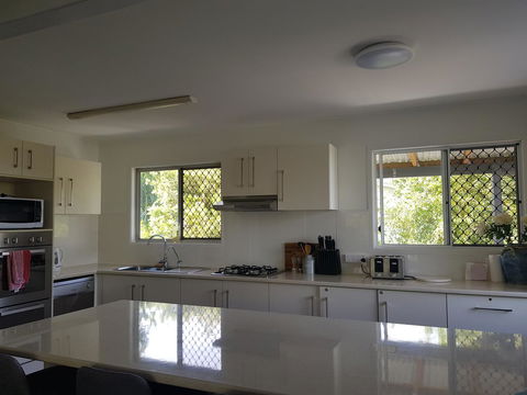 Highland House - Accommodation Cairns 5