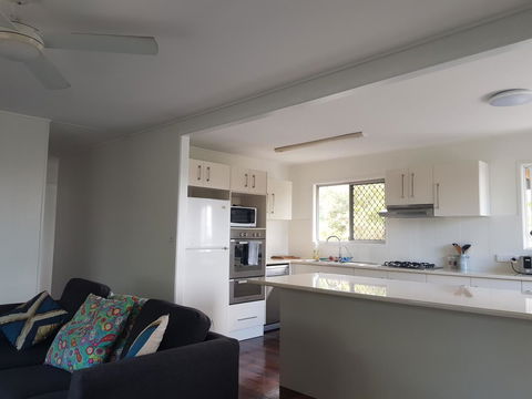Highland House - Accommodation Cairns 21