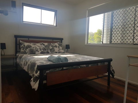 Highland House - Accommodation Cairns 23