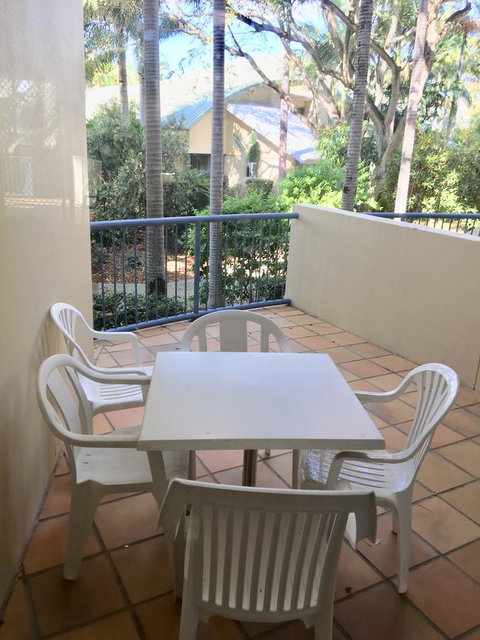 CHA Private Apts Diamond Beach - Accommodation Cairns 27