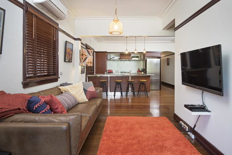 Anville Court - Accommodation Cairns 7
