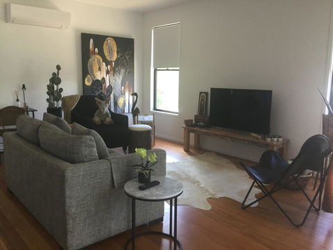 Sam's Buderim Mountain Guest House - Accommodation Cairns 6