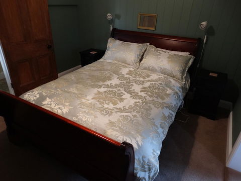 Loughmore House - Accommodation Cairns 12