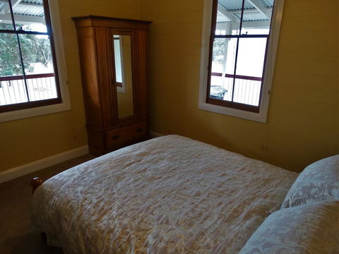 Loughmore House - Accommodation Cairns 10