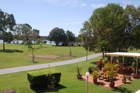 Regency Waterfront Noosa - Accommodation Cairns 14