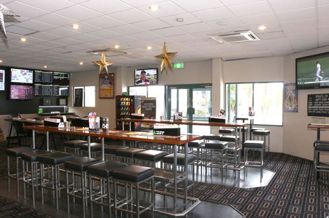 Brighton Hotel - Accommodation Cairns 16