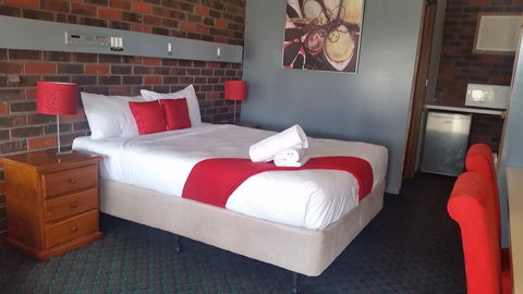 Wentworth Club Motel - Accommodation Cairns 1