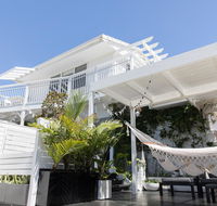White Beach Cottage - Accommodation Cairns