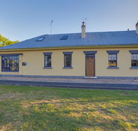 Whites Corner - Accommodation Cairns