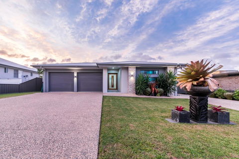 Whitsunday Sands - Accommodation Cairns 1