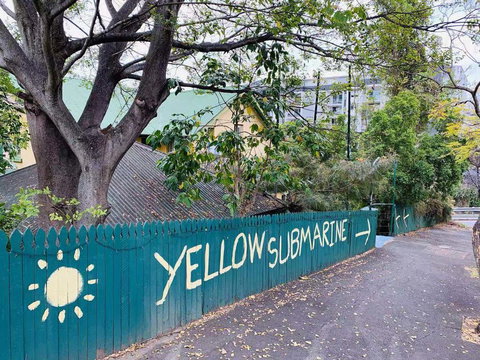 Yellow Submarine Backpackers - Accommodation Cairns 0