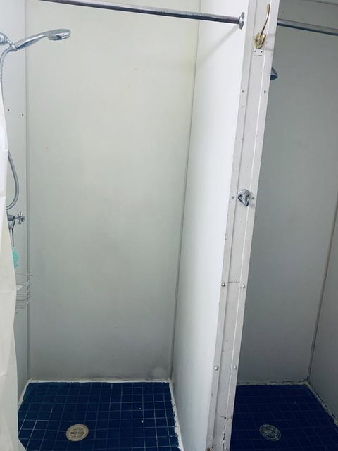 Yellow Submarine Backpackers - Accommodation Cairns 3