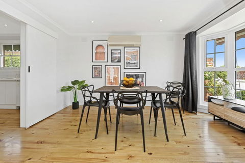 YIN-YANG - MOUNT ELIZA - Accommodation Cairns 0