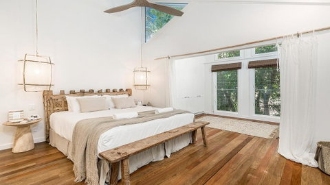 Your Luxury Escape - Bel Ombre - Palm Tree Retreat - Accommodation Cairns 0
