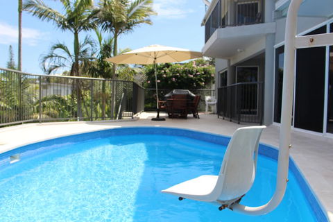 Zaffiro Beach House - Accommodation Cairns 1