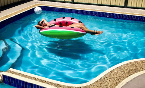 ZED MOTELS Tropical Gateway - Accommodation Cairns 1