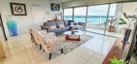 ZEN BY THE WATER - Darwin Premier Retreat - Accommodation Cairns 0