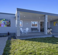 Zoo Villas  Villa Zebra - Central Wynyard - Accommodation Cairns