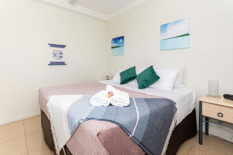AirliediseNO Hills5min Walk 2 Port Of Airlie/Ferry TerminalWiFiNetflix - Accommodation Cairns 1