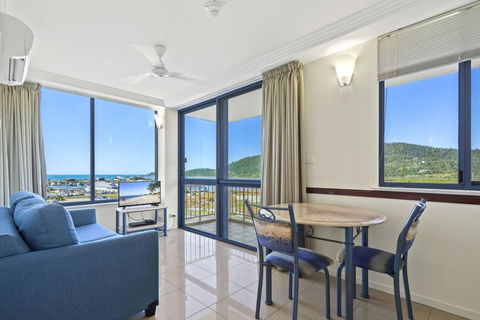 AirliediseNO Hills5min Walk 2 Port Of Airlie/Ferry TerminalWiFiNetflix - Accommodation Cairns 0