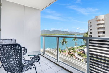 602 Harbour Lights With Ocean Views with Accommodation Cairns