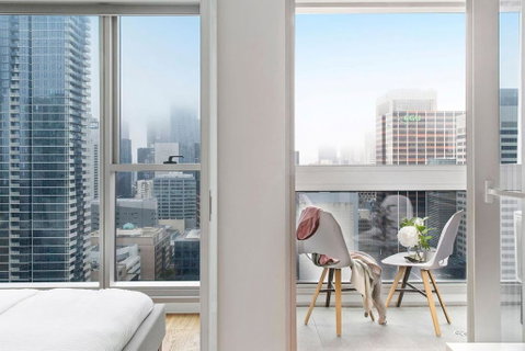 A Chic & Lovely 2BR Apt CBD With City Views - Accommodation Cairns 4