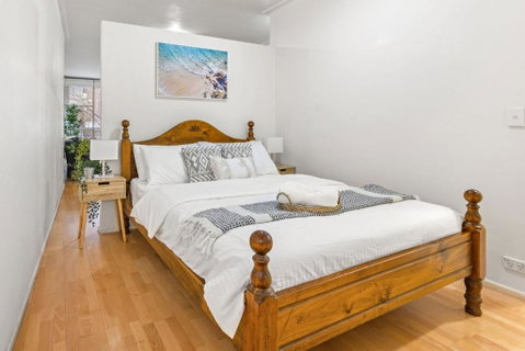 A Chic Studio Right Next To Darling Harbour - Accommodation Cairns 1