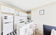 A Comfy & Cozy Apt In Clifton Hill FREE Parking - thumb 3