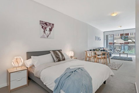 A Comfy & Modern Studio Near Darling Harbour - Accommodation Cairns 1