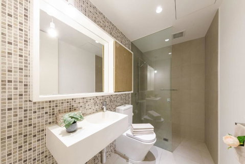 A Homely Apt Near To The Grand Prix FREE Parking - Accommodation Cairns 3