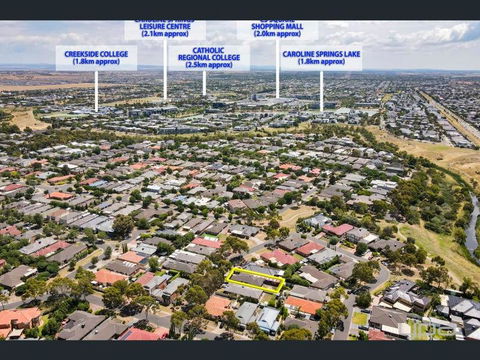 A Spacious Vacation Home Nearby Melbourne Airport - Accommodation Cairns 2