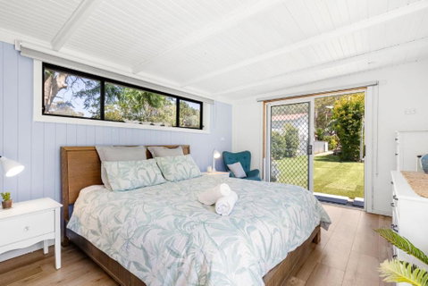 A Touch Of Paradise - House And Granny Flat - 4 Mins Walk To Callala Beach - Accommodation Cairns 4