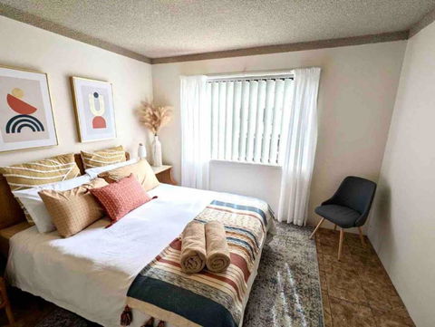 Affordable Relaxing GC Getaway - Accommodation Cairns 1