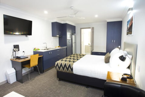 Altitude Motel Apartments - Accommodation Cairns 3