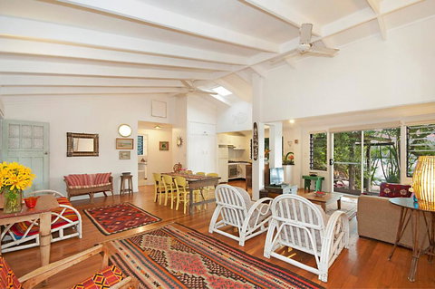 Aluna - Accommodation Cairns 2