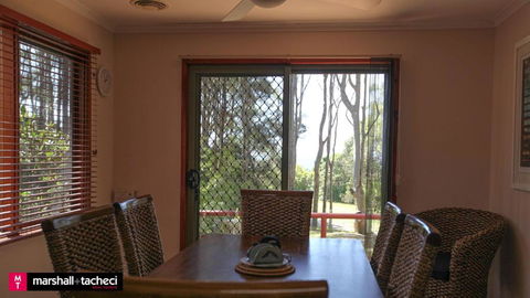 Amaroo Barraga Bay Family Holiday Home Bermagui - Accommodation Cairns 4