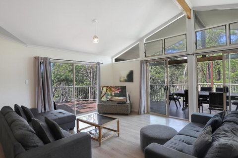 Amaroo House - Accommodation Cairns 4