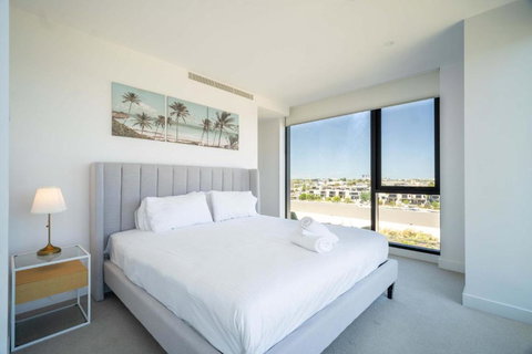 Amazing CBD 3BR Apt Bayview Free Parking - Accommodation Cairns 1