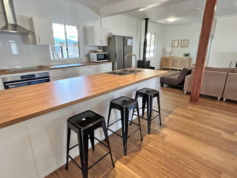 Amity Ohana - Accommodation Cairns 3