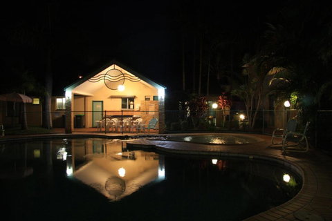 Aqua Villa Holiday Apartments - Accommodation Cairns 1