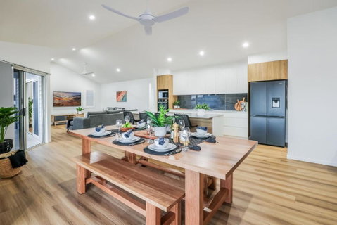 Aquatic Abode - Accommodation Cairns 1