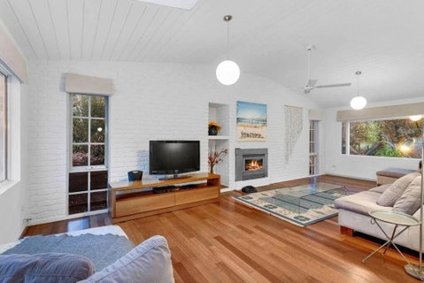 Archies - Private Coastal Sanctuary, Perfect For Familes, Linen Included - Accommodation Cairns 2