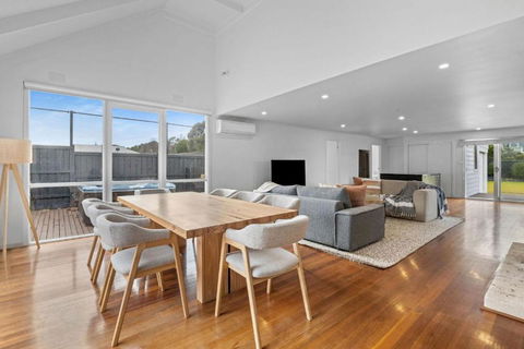 Back Beach Portsea - Accommodation Cairns 3