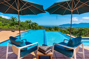 Barong Luxury Home Overlooking Cairns Unrivalled Privacy And Location Search Barongcairns with Accommodation Cairns