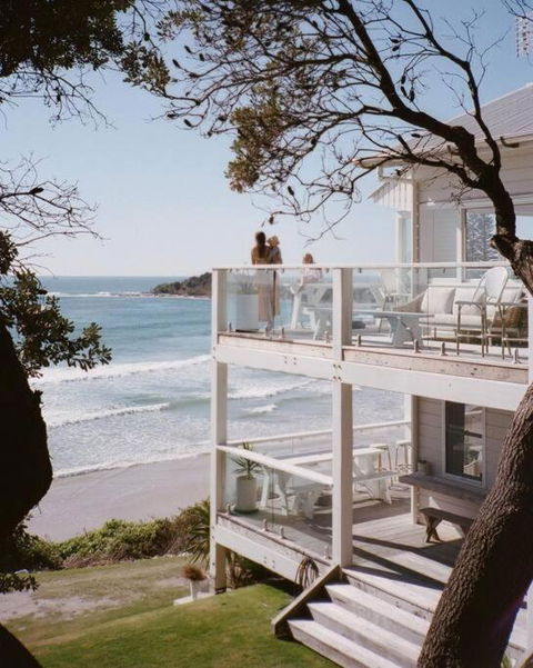 BAY PROPERTIES . Beach House Studio - Accommodation Cairns 2