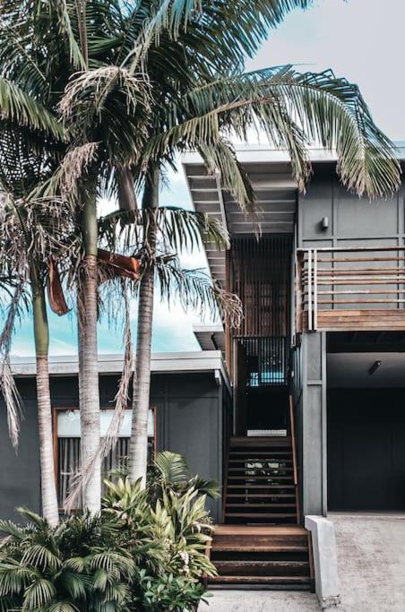 BAY PROPERTIES . The Chill - Accommodation Cairns 3