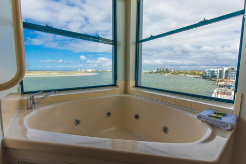 La Promenade - Accommodation Cairns 36