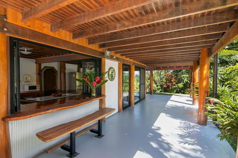 Daintree Manor B&B - Accommodation Cairns 5