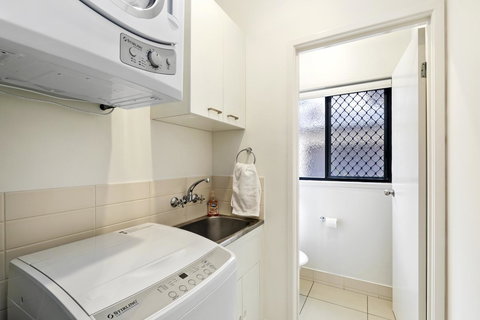 Lotus Retreat - Accommodation Cairns 2